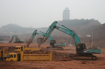 三路段同步推進(jìn) 瀠華大道建設(shè)全面進(jìn)入提速新階段